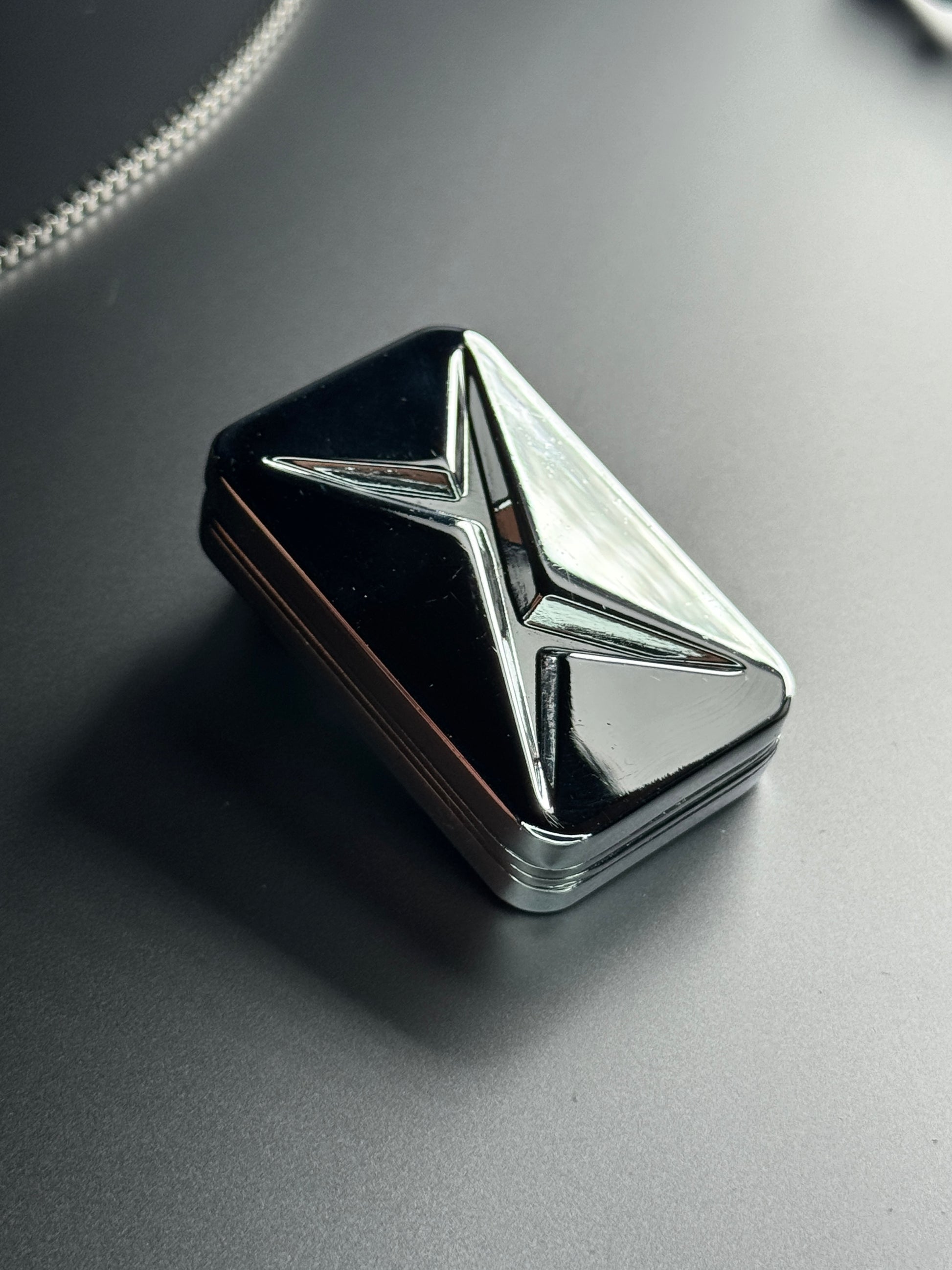 TACTIQLab. x INFINITE SLIDER - SPARK