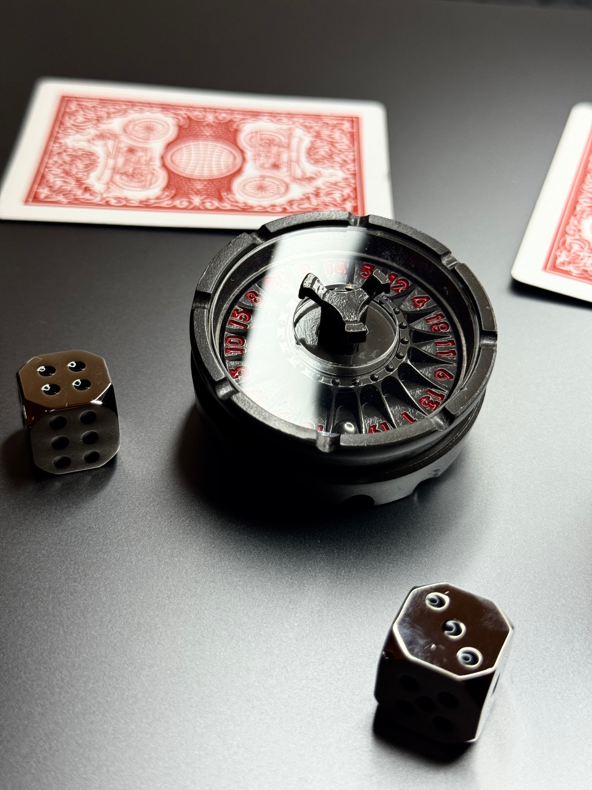 TACTIQLab. x FIDGET GADGET - ROULETTE