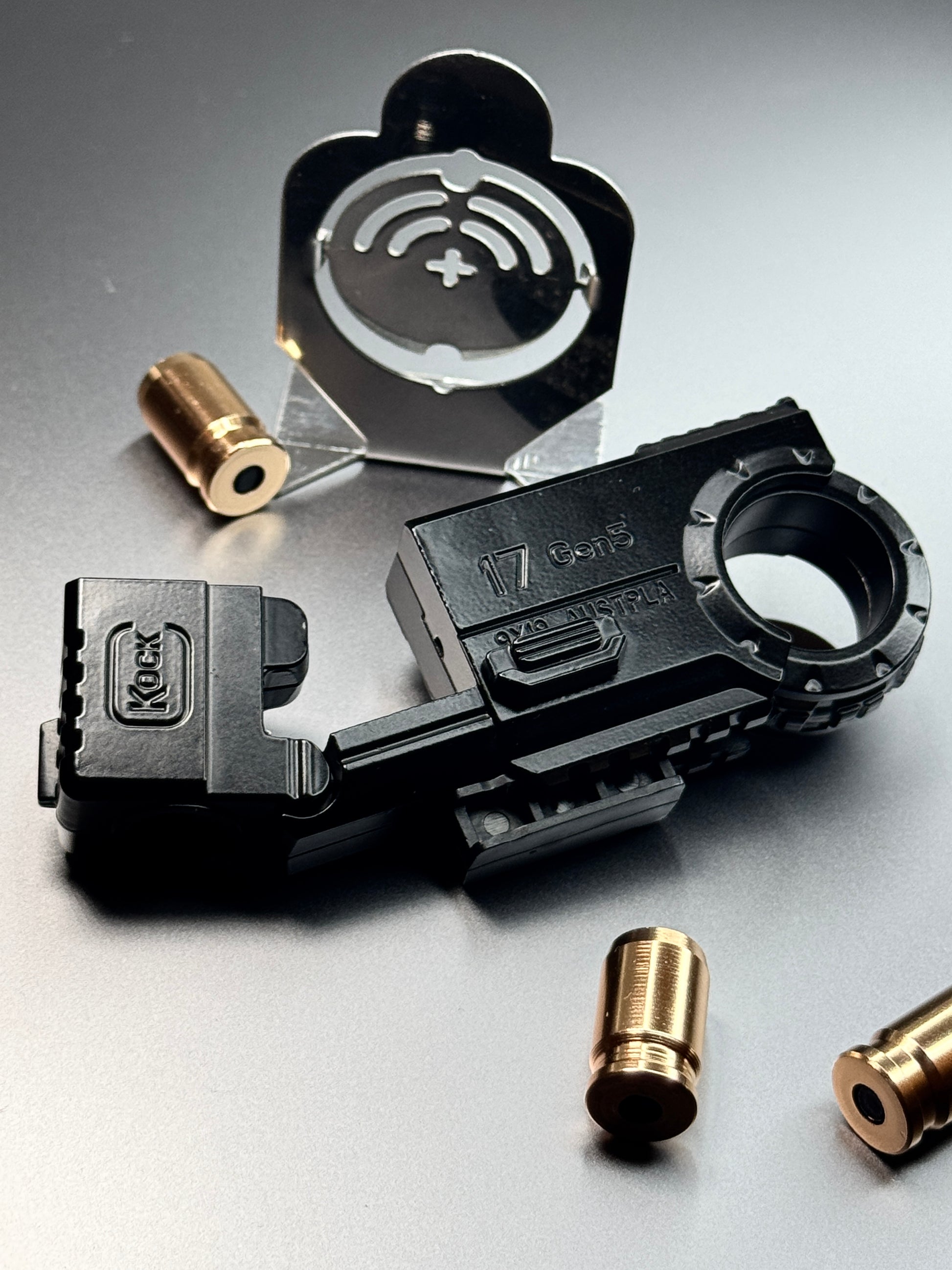 TACTIQLab. x FIDGET GADGET - BOLT