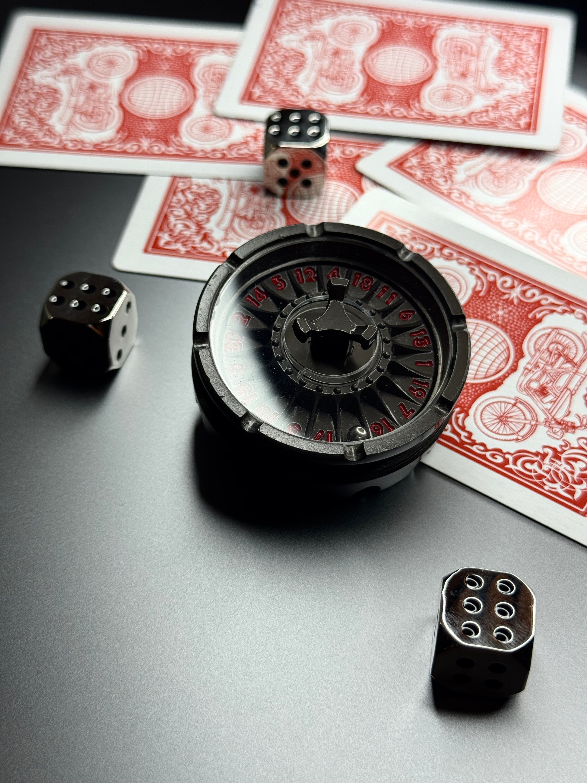 TACTIQLab. x FIDGET GADGET - ROULETTE