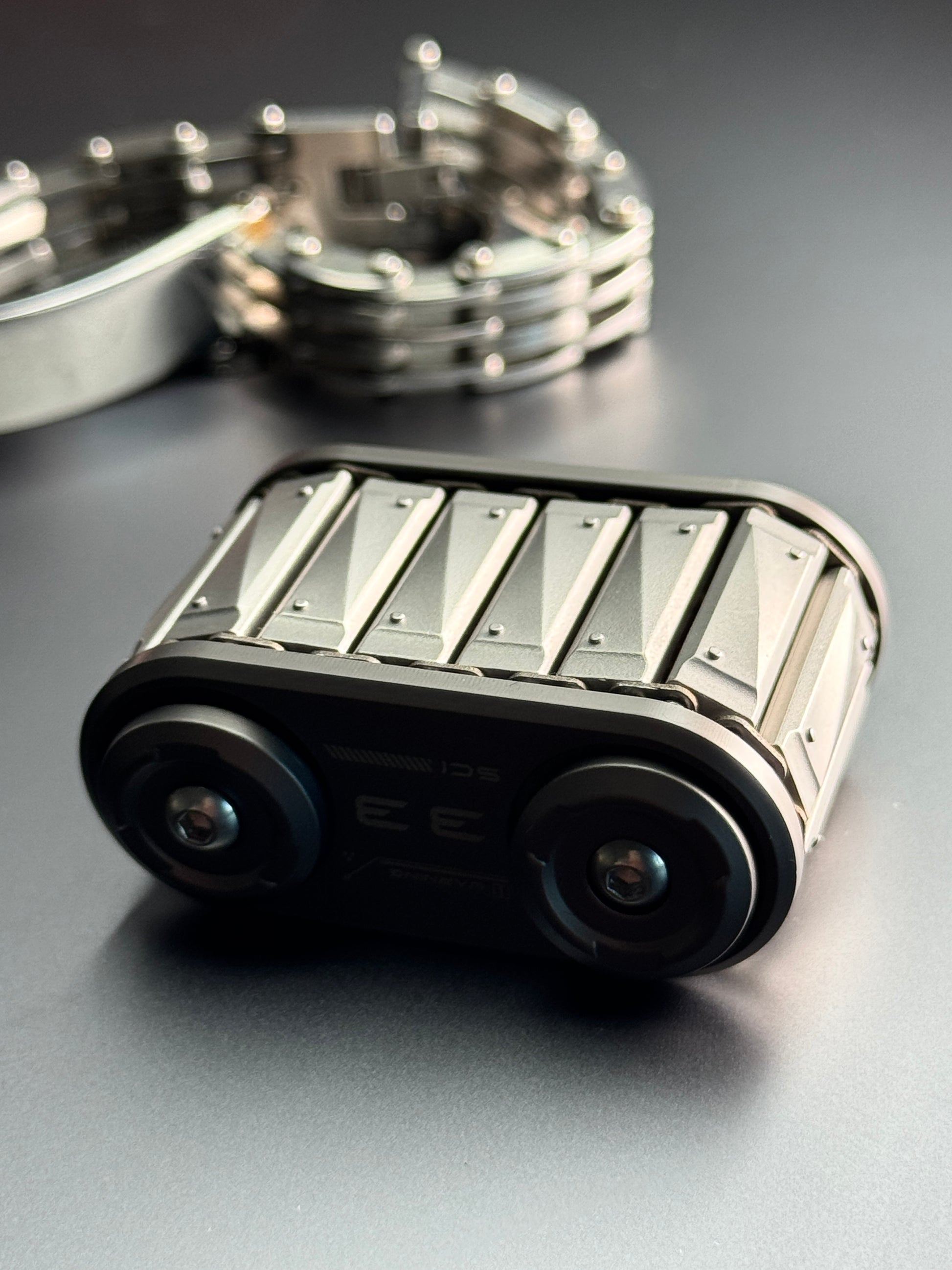 TACTIQLab. x FIDGET GADGET - CONVEYOR