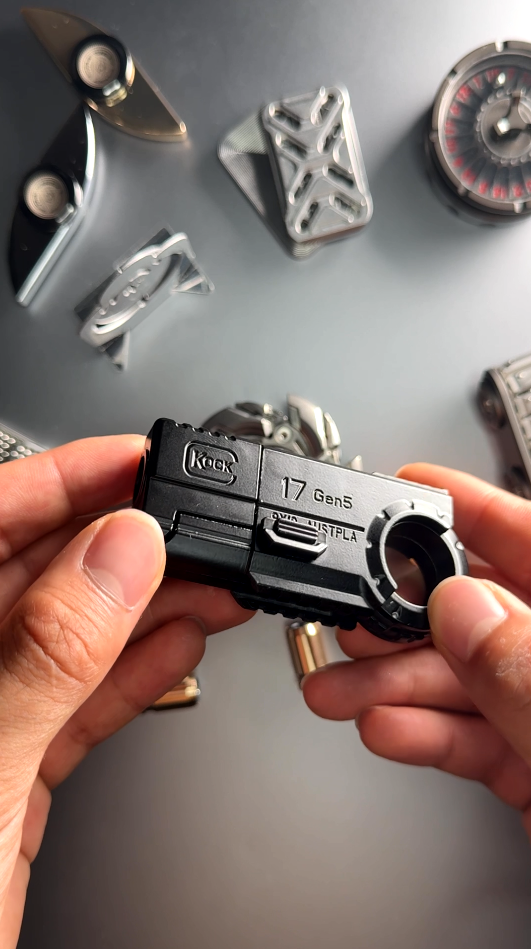 TACTIQLab. x FIDGET GADGET - BOLT