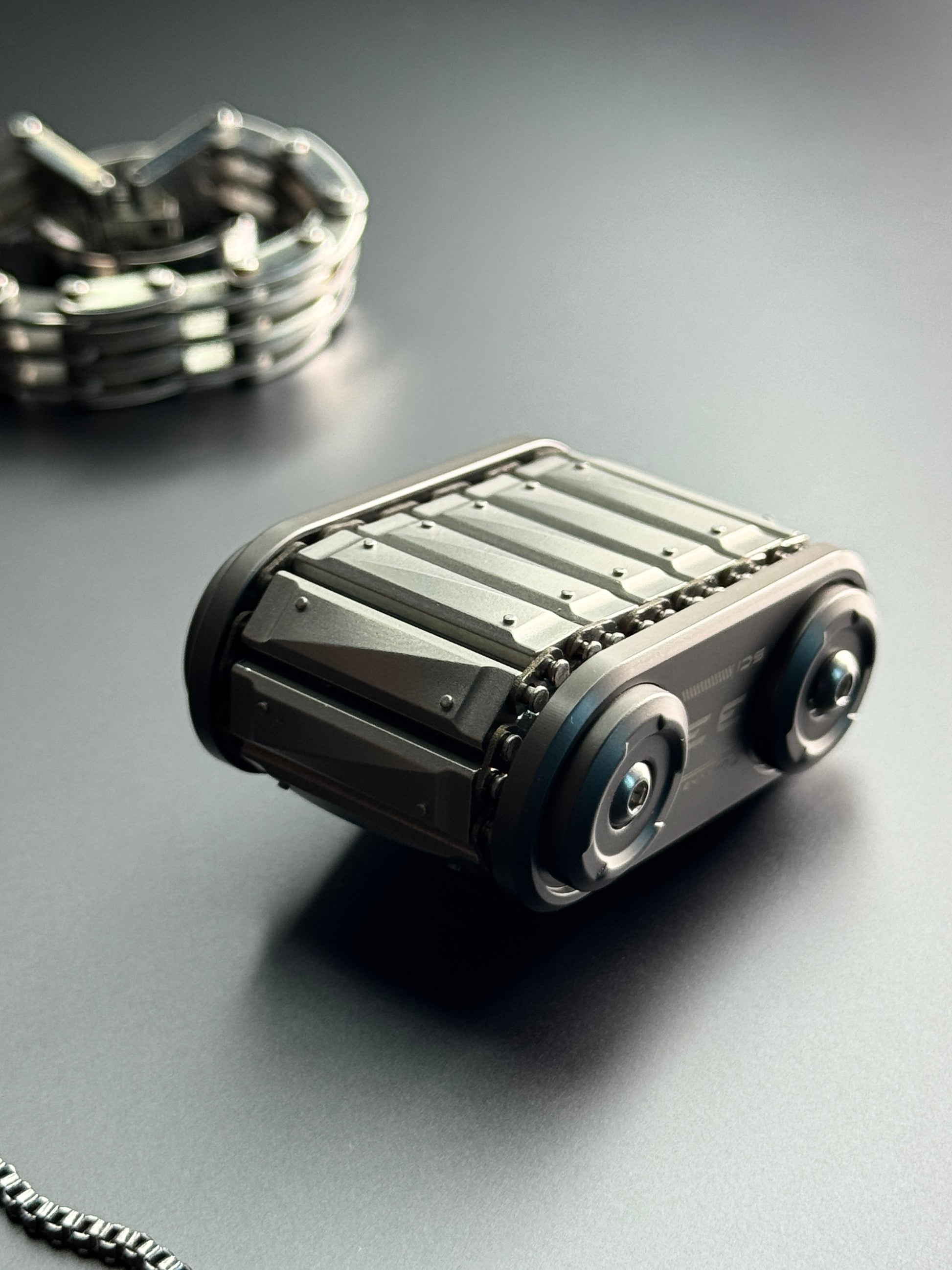 TACTIQLab. x Fidget Gadget - Conveyor