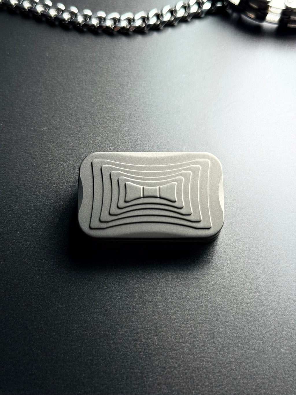 TACTIQLab. x INFINITE SLIDER - CONTOUR