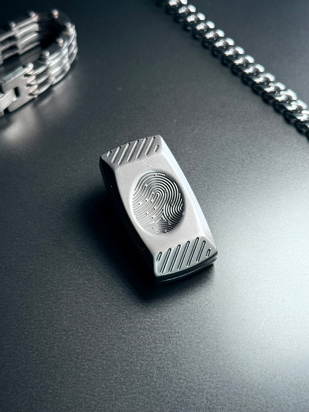 TACTIQLab. x INFINITE SLIDER - FINGERPRINT