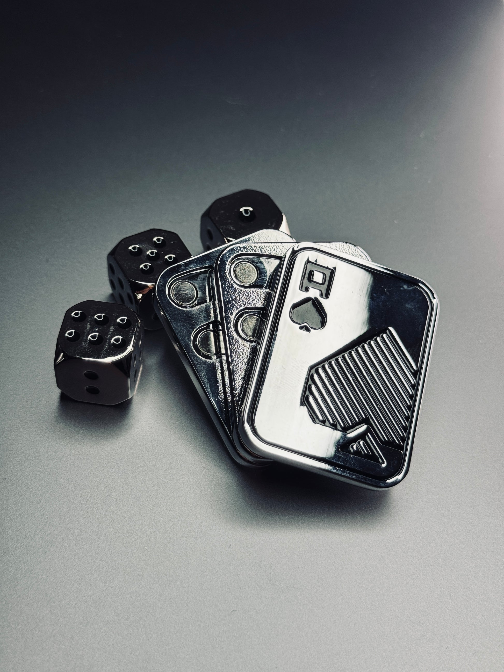 TACTIQLab. x INFINITE SLIDER - TRIPLE PLAYING CARD