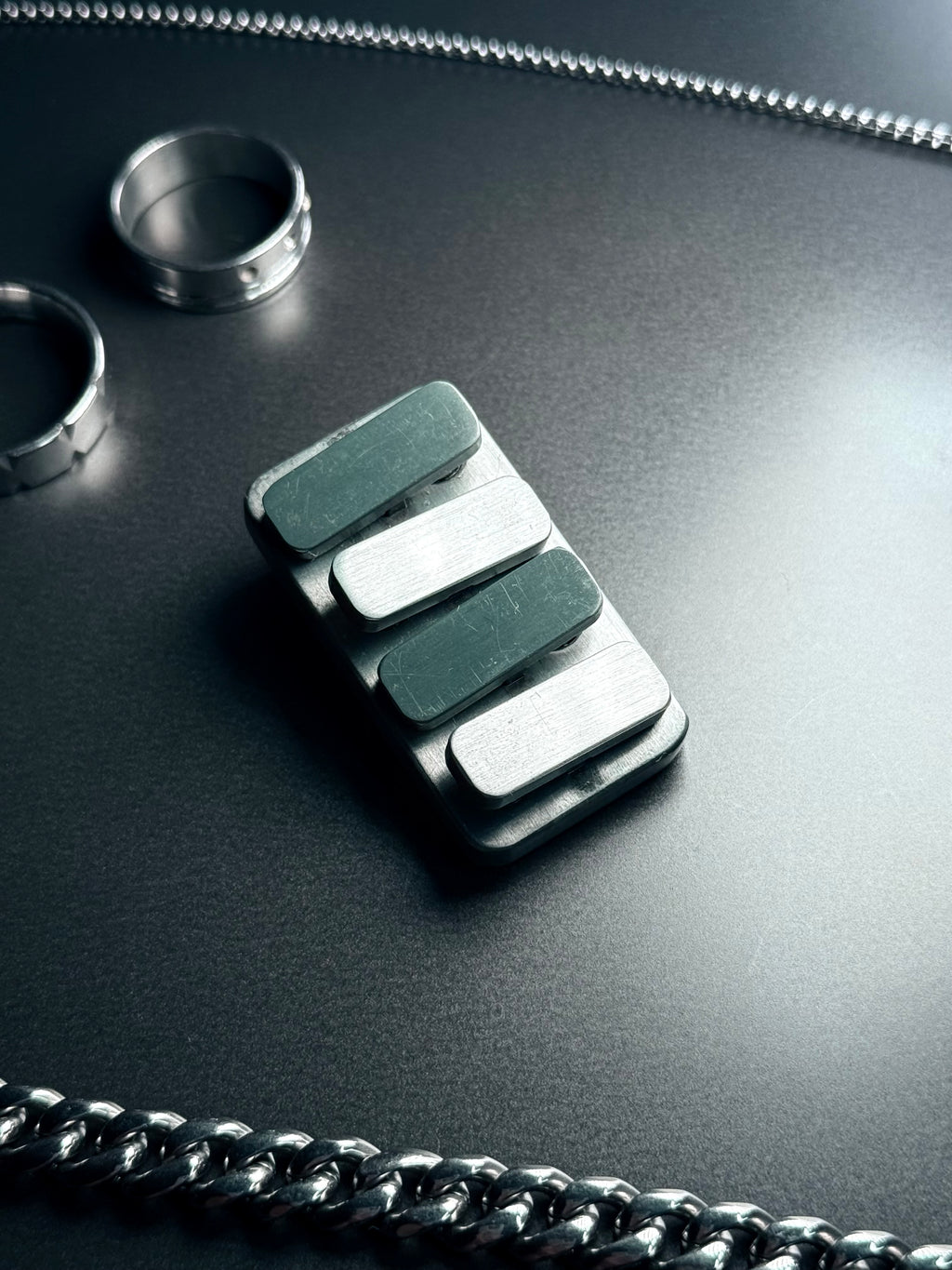TACTIQLab. x FIDGET GADGET - SWITCH