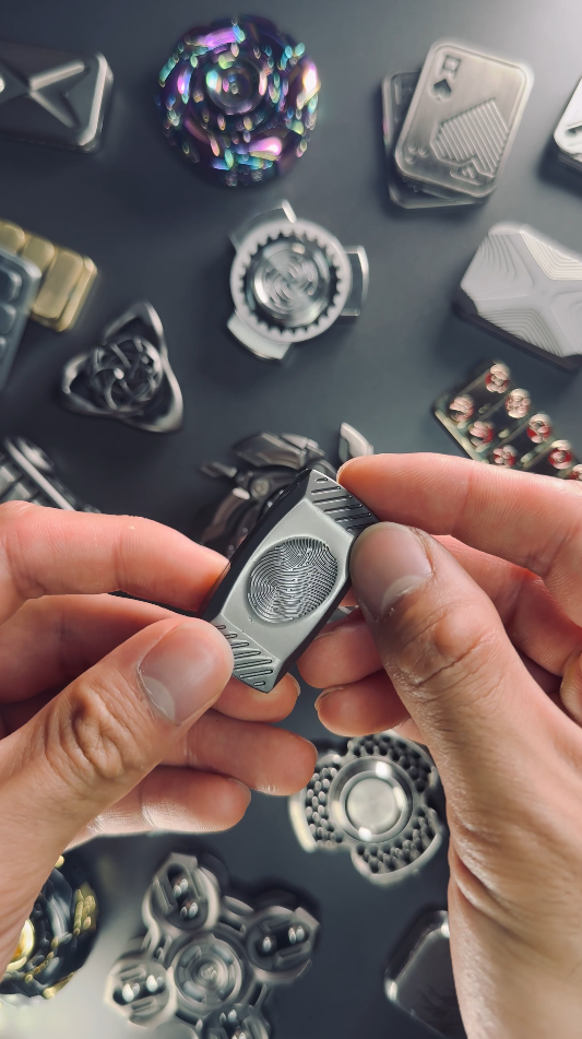 TACTIQLab. x INFINITE SLIDER - FINGERPRINT