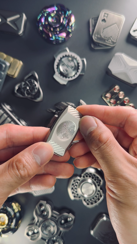 TACTIQLab. x INFINITE SLIDER - FINGERPRINT